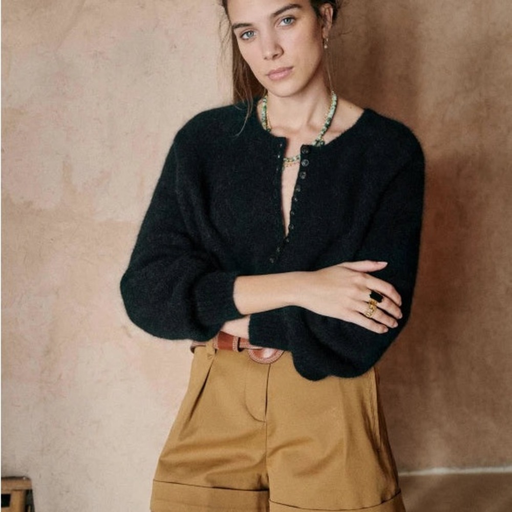 Sézane Léon black sweater - size small